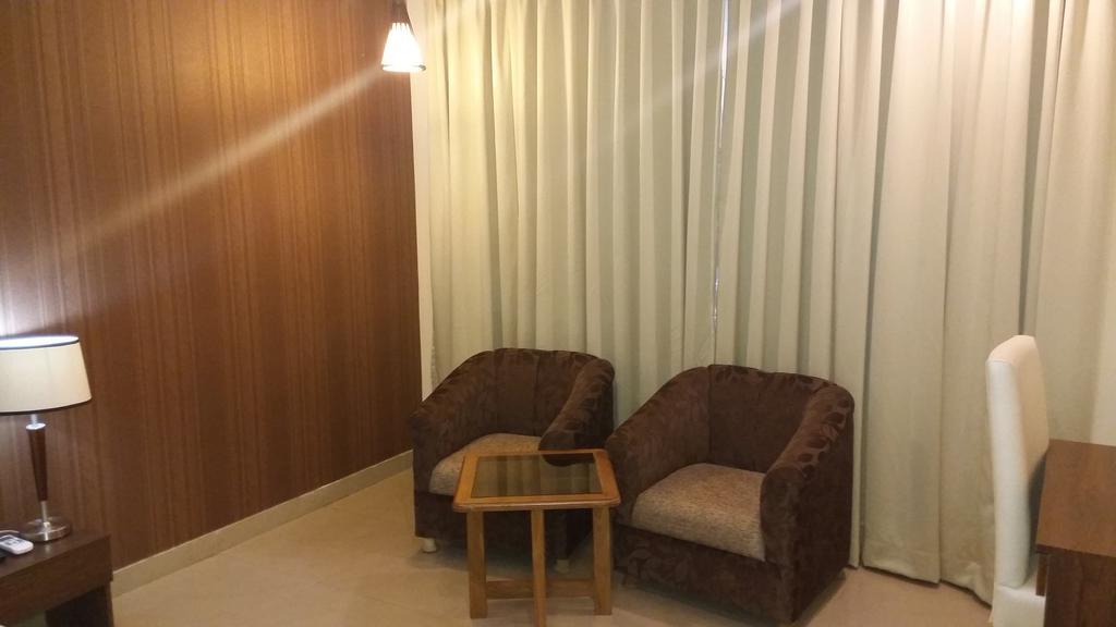 Hotel Jsr Continental Dehradun Room photo