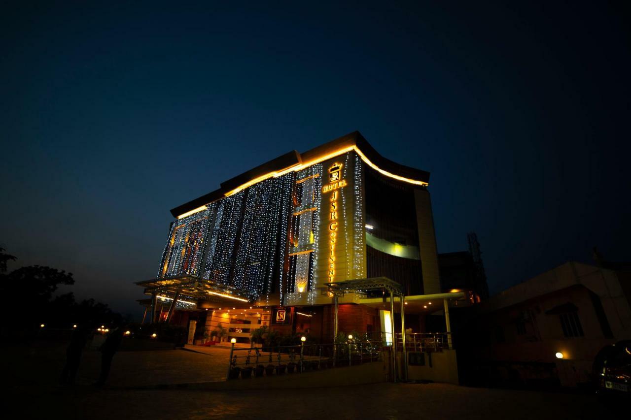 Hotel Jsr Continental Dehradun Exterior photo
